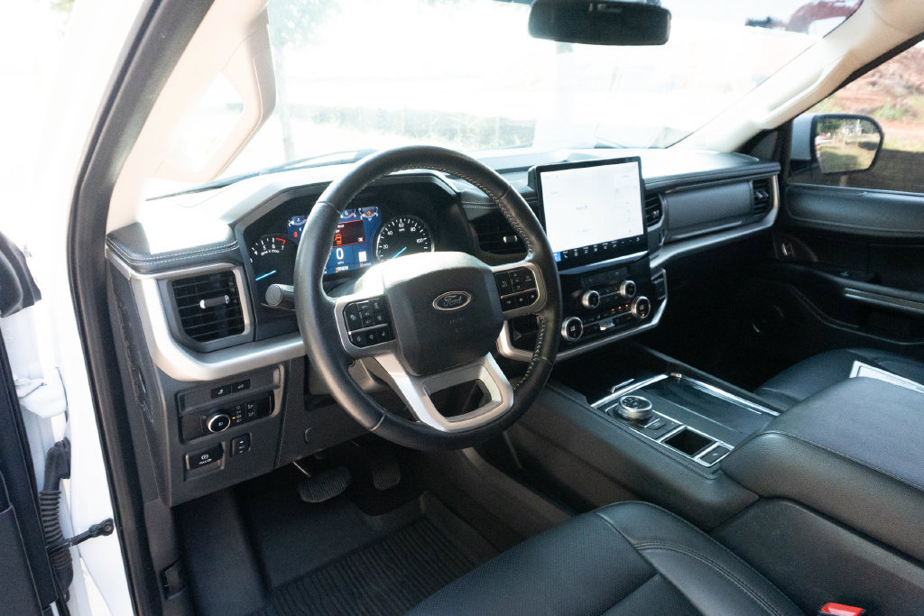 Used 2024 Ford Expedition Max XLT RWD image 20