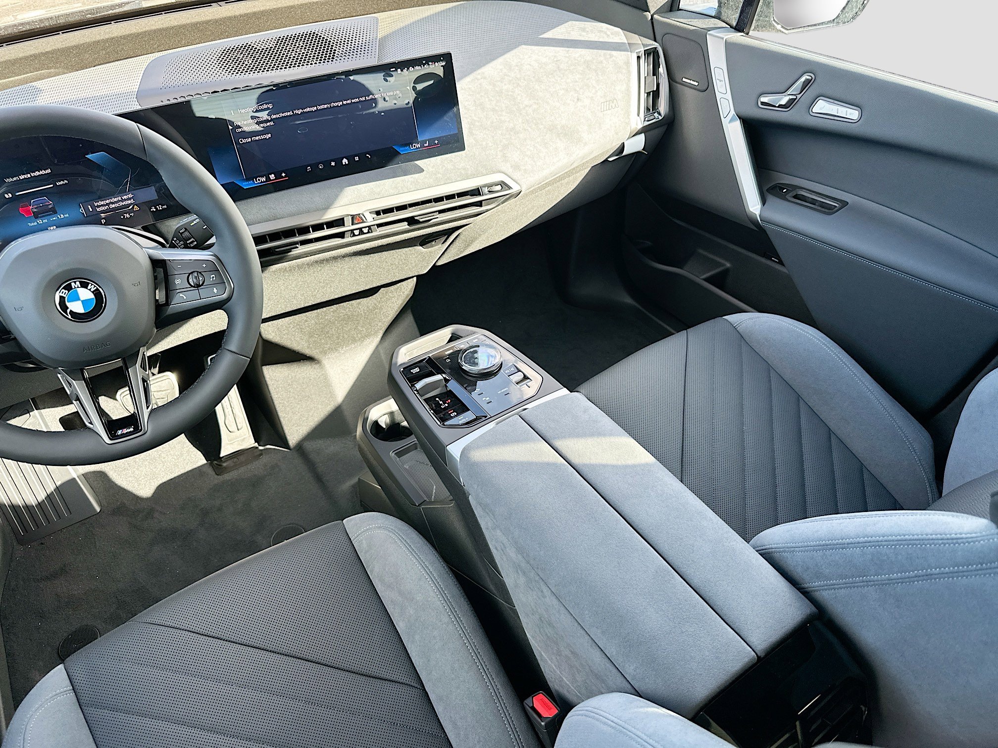 New 2026 BMW iX xDrive45 w/ M Sport Package image 17