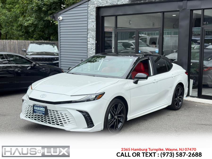 Used 2025 Toyota Camry XSE image 4