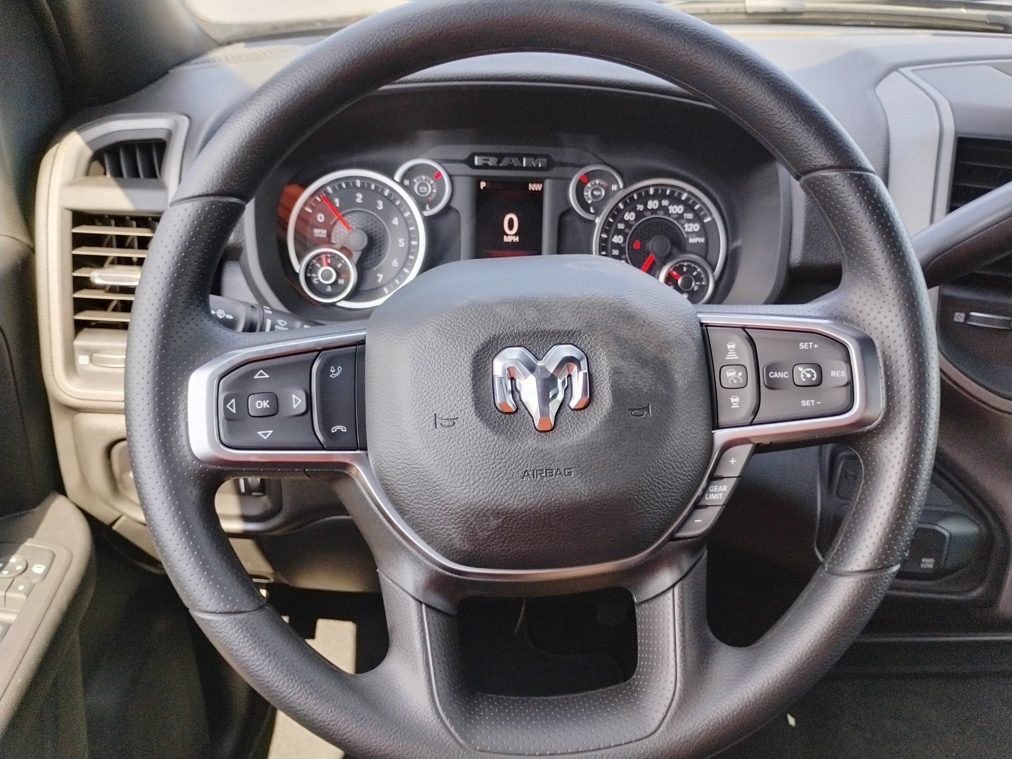 New 2027 RAM 2500 Tradesman AWD/4WD image 40