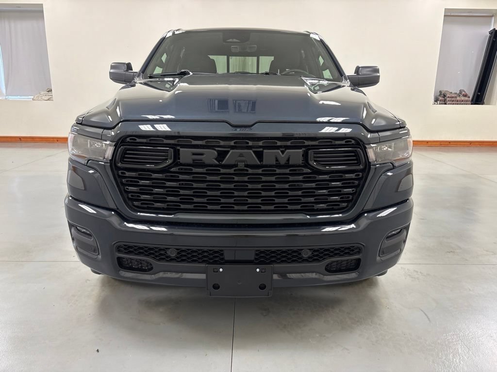 New 2026 RAM 1500 Express AWD/4WD image 3