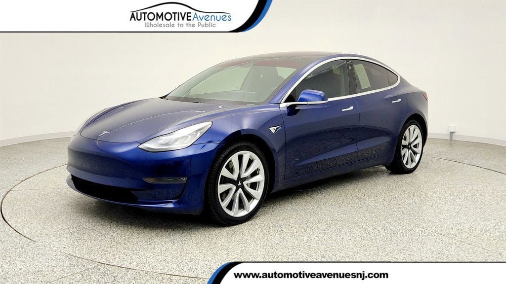 Used 2018 Tesla Model 3 Long Range image 1