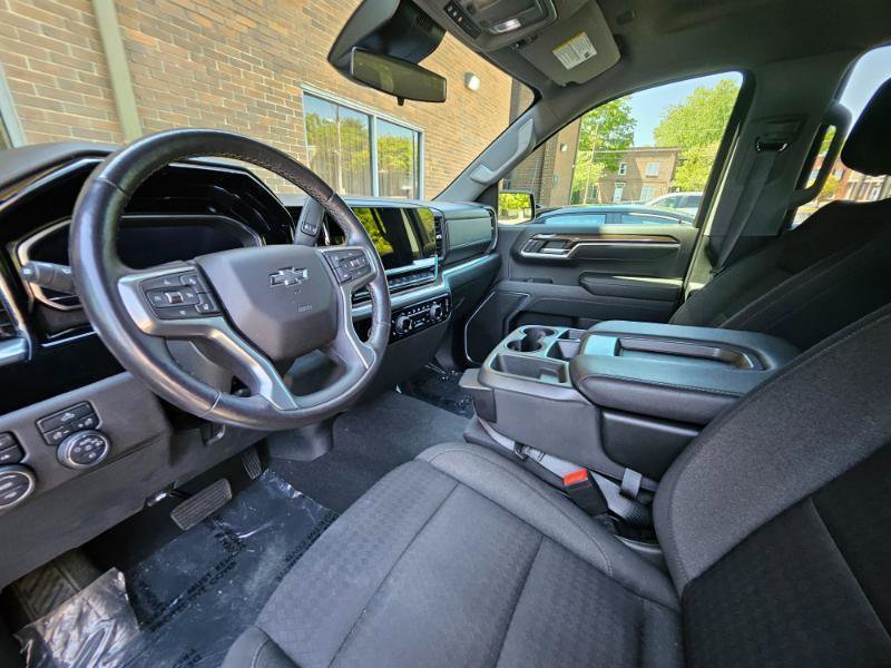 Used 2022 Chevrolet Silverado 1500 RST AWD/4WD image 47