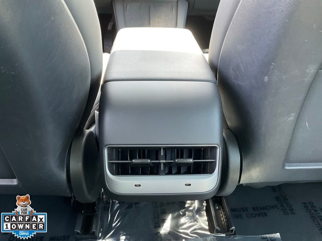 Used 2023 Tesla Model 3 Standard Range image 34