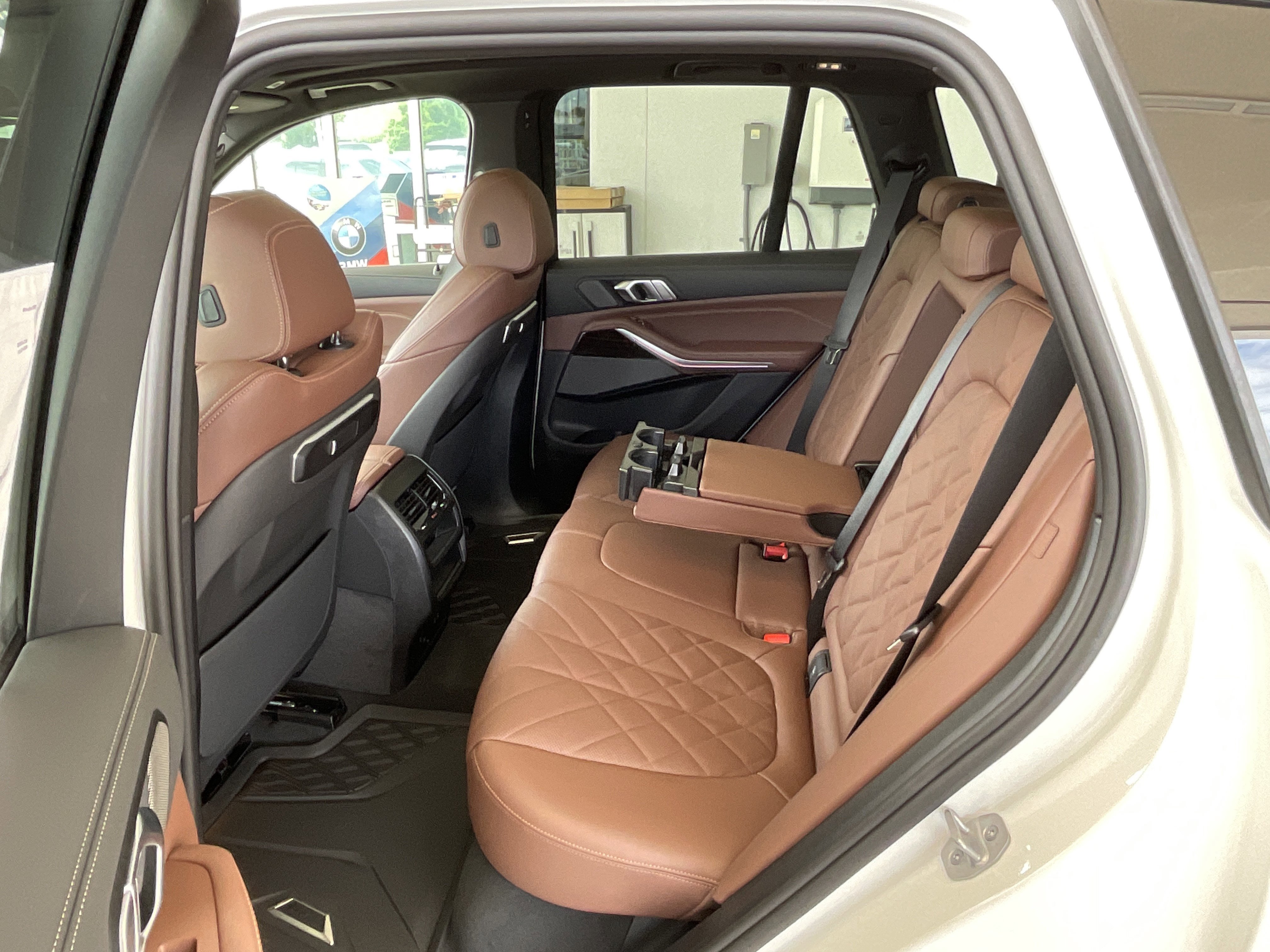 New 2026 BMW X5 xDrive50e w/ M Sport Package image 26