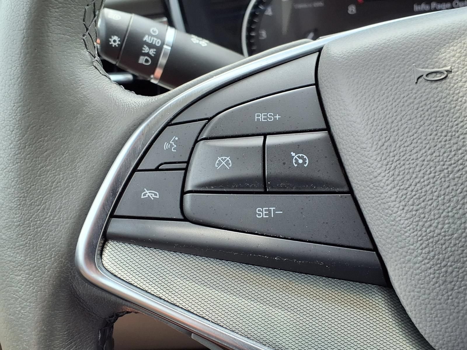 Certified 2024 Cadillac XT5 Premium Luxury AWD/4WD image 28