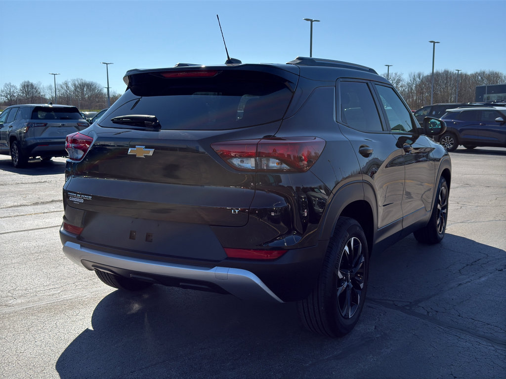 Used 2023 Chevrolet TrailBlazer LT w/ Convenience Package image 5