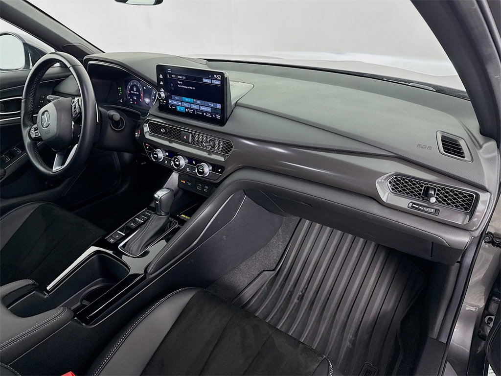 Used 2025 Acura Integra A-Spec image 31