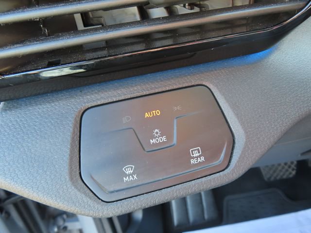 Used 2022 Volkswagen ID.4 Pro RWD image 31