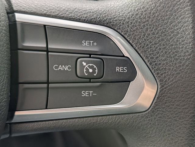 Certified 2023 Jeep Compass Sport image 15