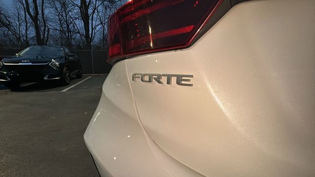 Used 2024 Kia Forte LXS image 34