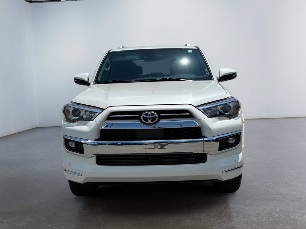 Used 2023 Toyota 4Runner Limited AWD/4WD image 8