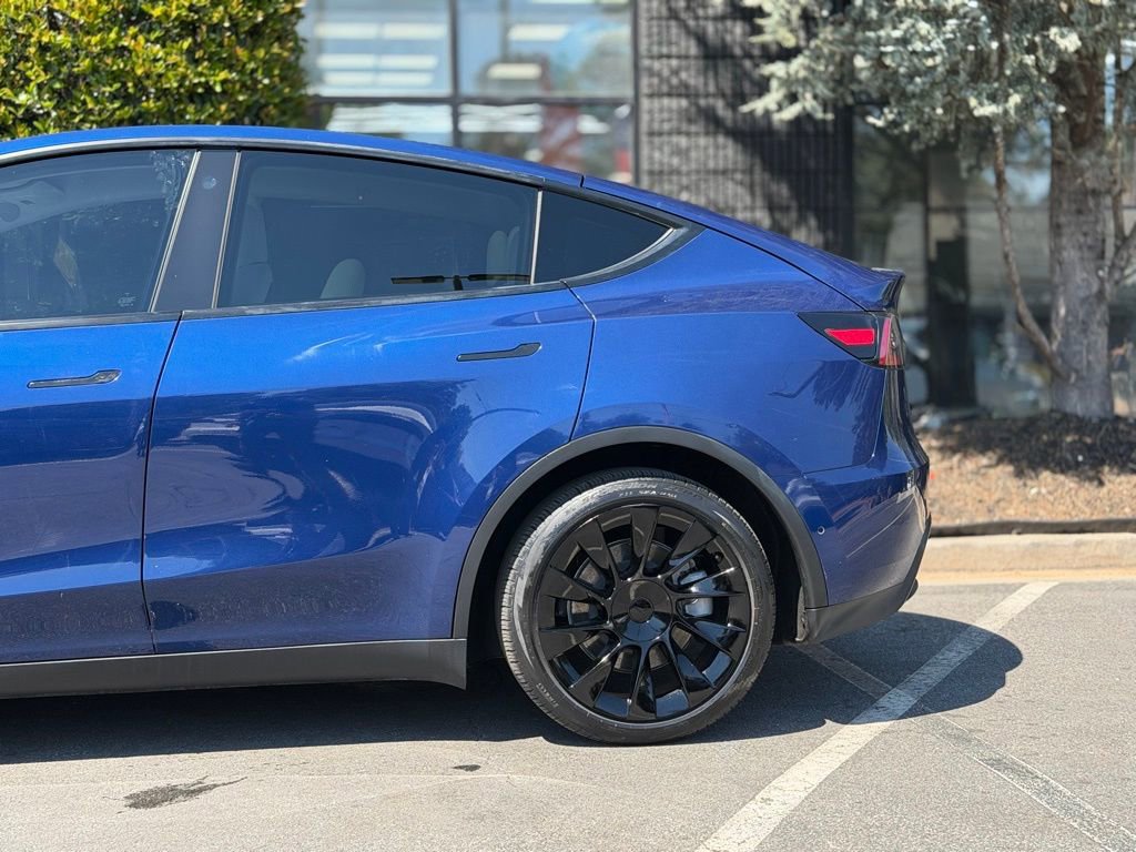 Used 2021 Tesla Model Y Long Range AWD/4WD image 12