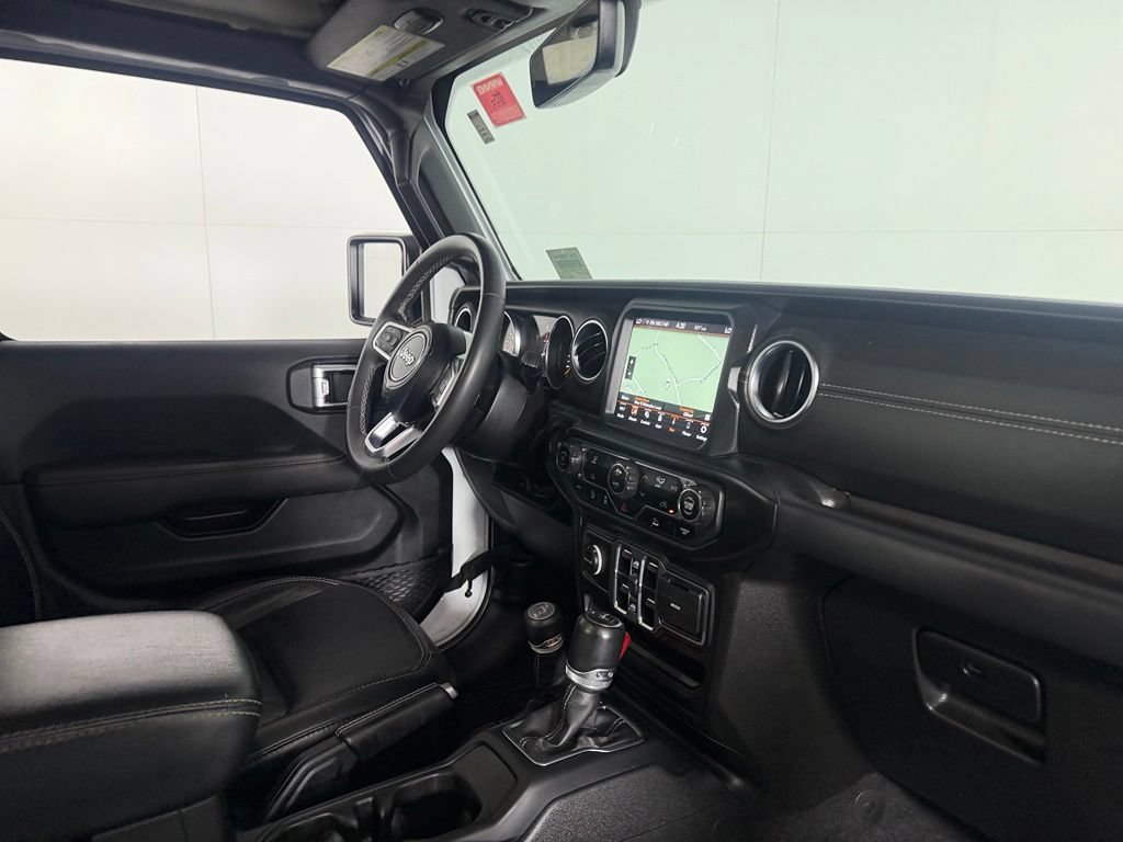 Certified 2023 Jeep Gladiator Overland w/ Popular Equipment Package AWD/4WD image 30