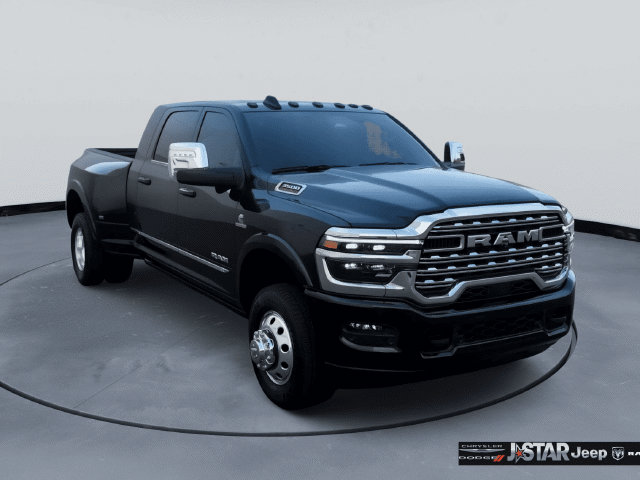 Used 2026 RAM 3500 Limited AWD/4WD image 3