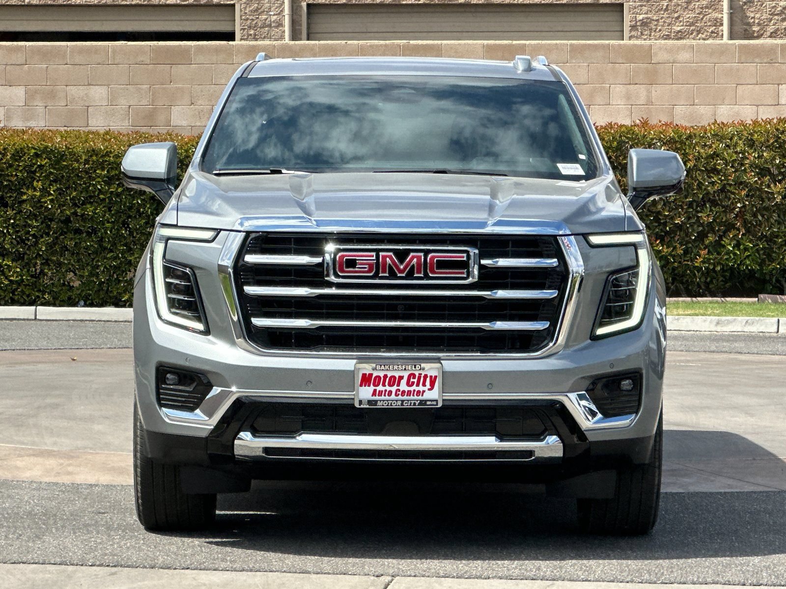 New 2026 GMC Yukon XL Elevation w/ Elevation Premium Package AWD/4WD image 9