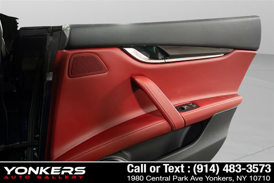 Used 2015 Maserati Quattroporte S Q4 AWD/4WD image 50