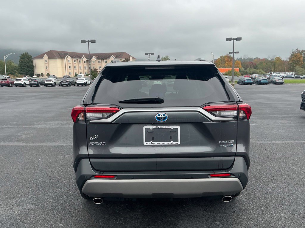 Certified 2023 Toyota RAV4 Limited AWD/4WD image 8