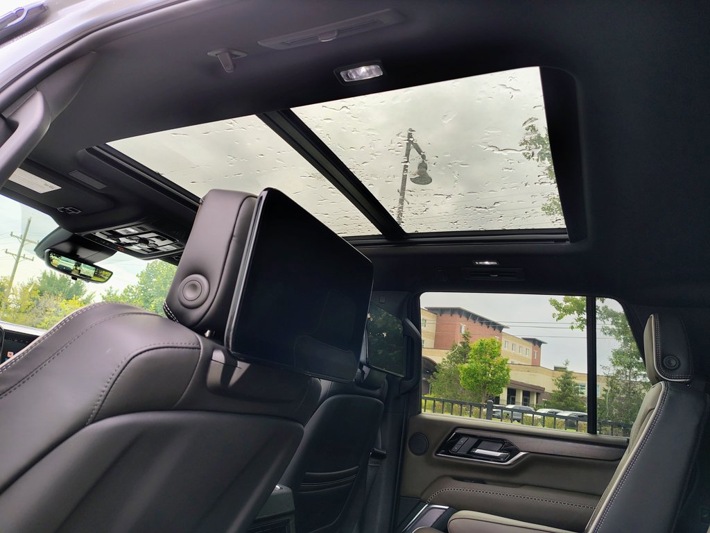 New 2026 GMC Yukon Denali Ultimate AWD/4WD image 52