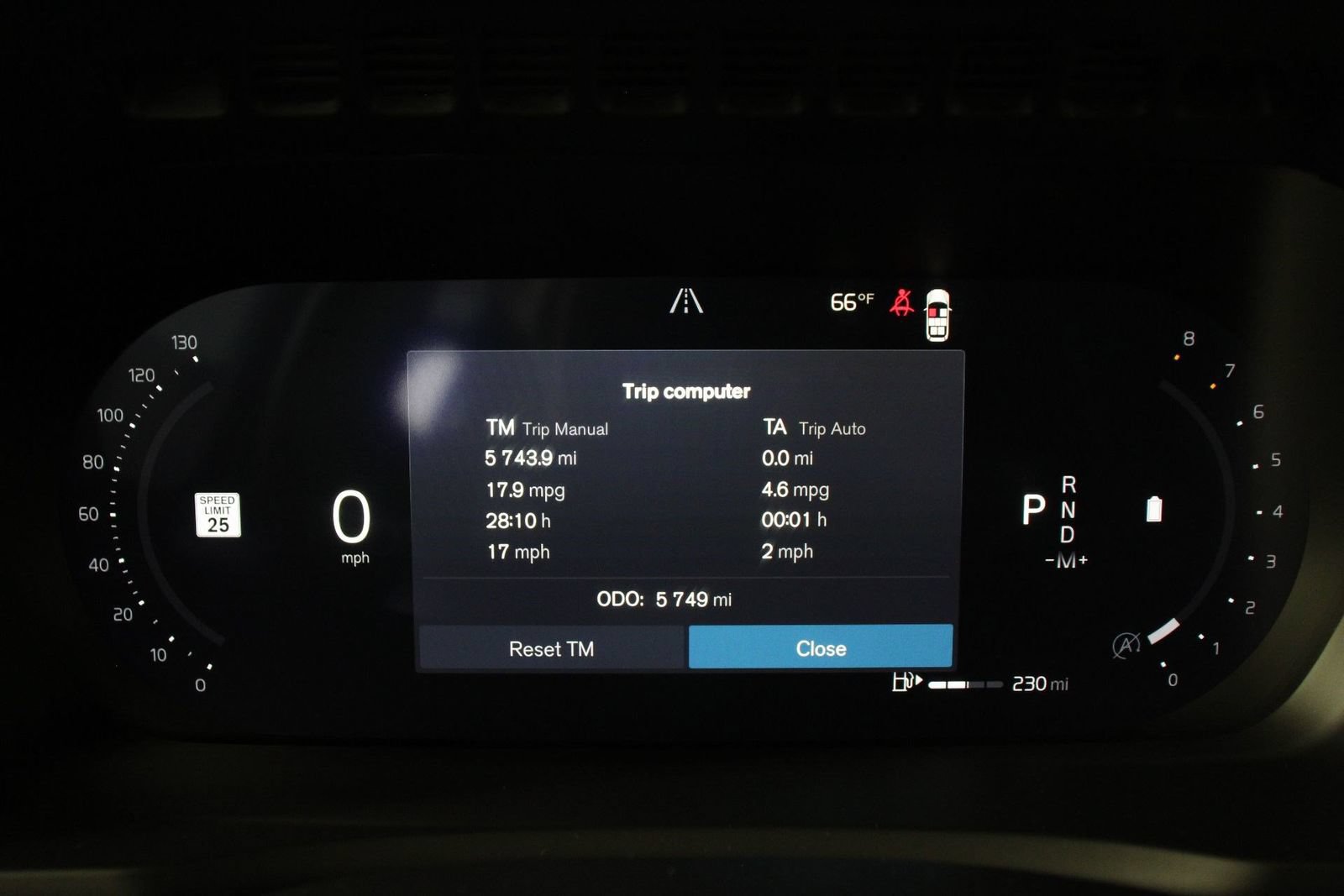Certified 2026 Volvo XC90 B6 Plus AWD/4WD image 12