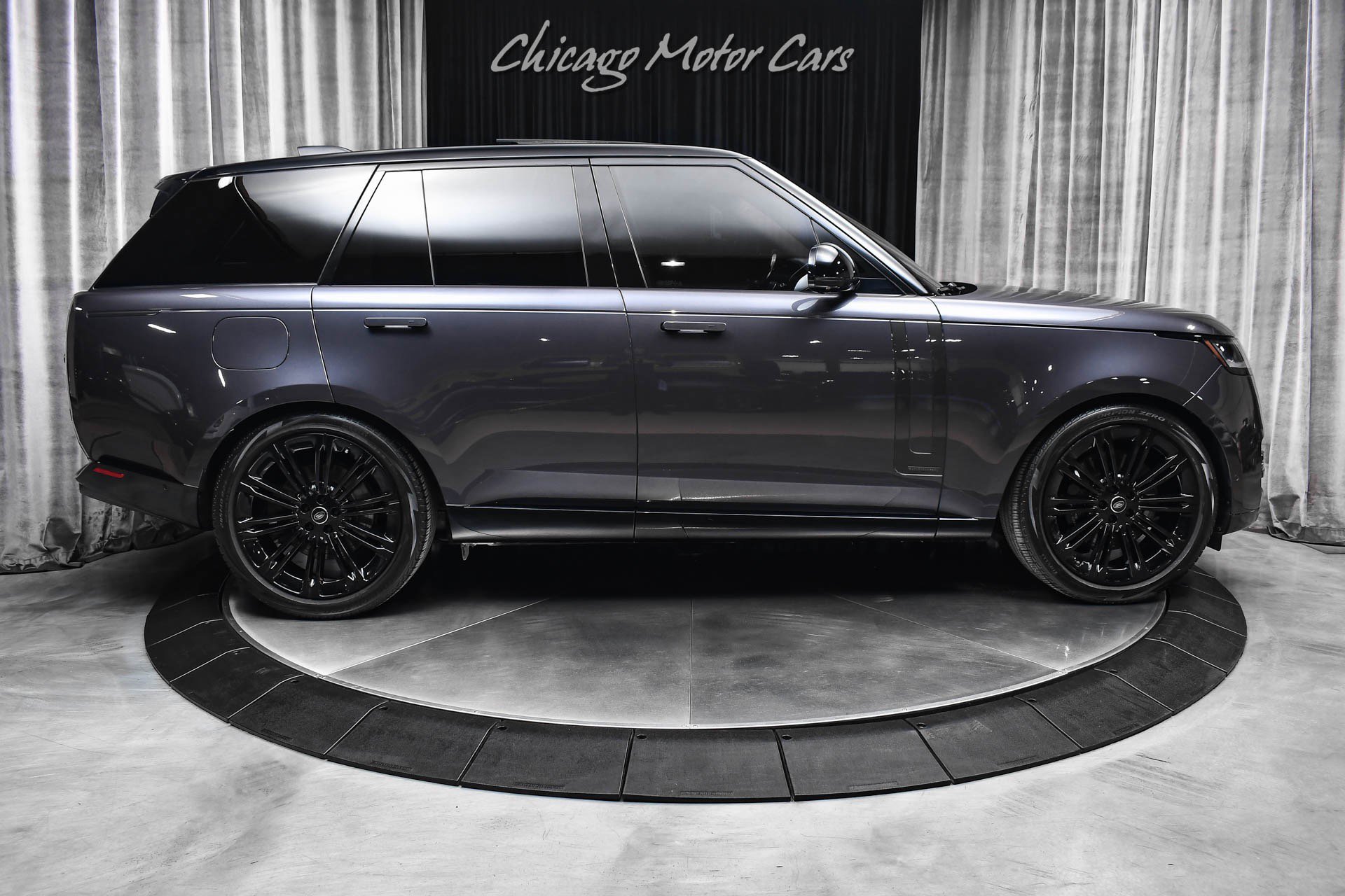 Used 2023 Land Rover Range Rover Autobiography AWD/4WD image 54