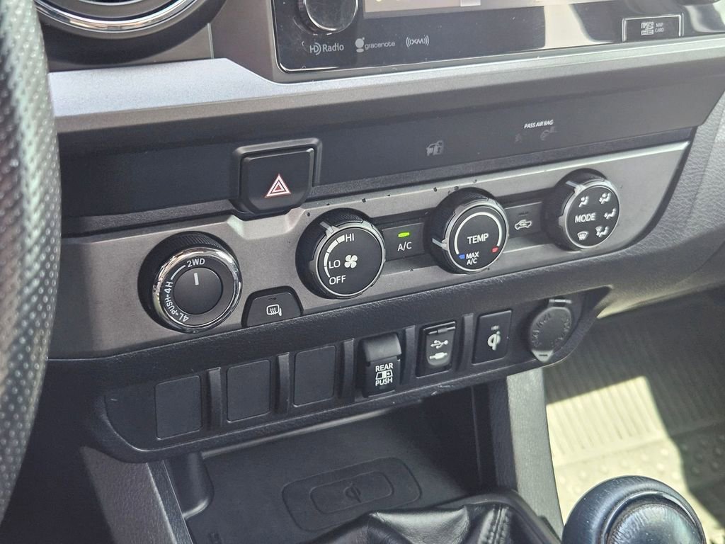 Used 2019 Toyota Tacoma TRD Off-Road AWD/4WD image 21