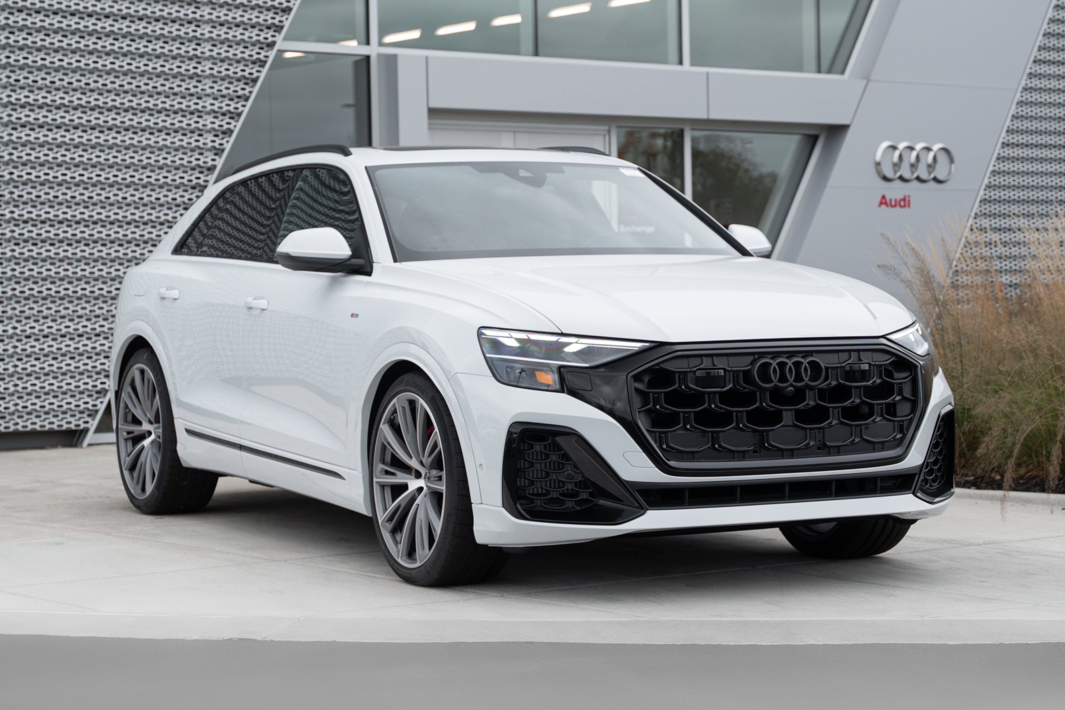 New 2026 Audi Q8 Prestige image 2