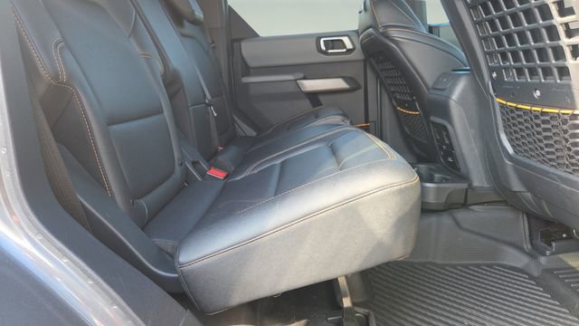 Used 2022 Ford Bronco Badlands w/ Sasquatch Package image 20