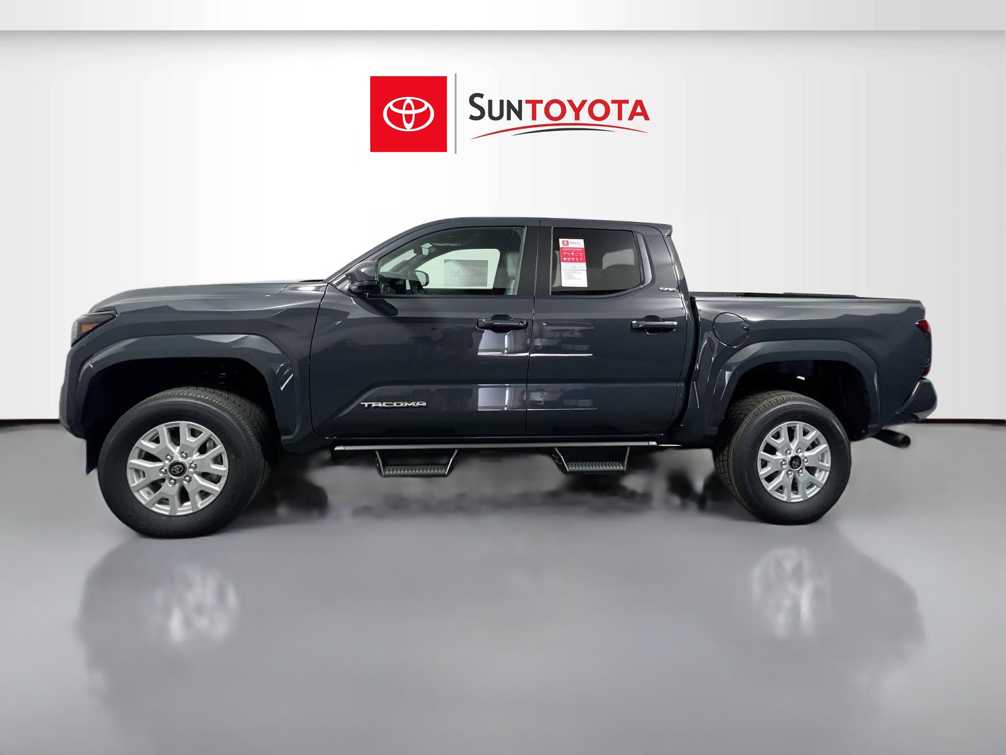 New 2025 Toyota Tacoma SR5 image 7