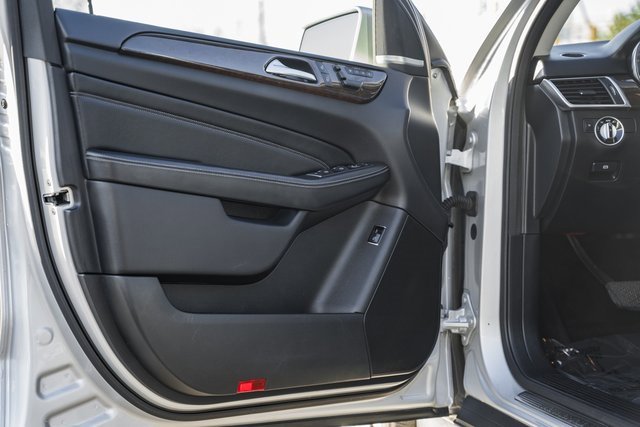 Used 2015 Mercedes-Benz ML 350 4MATIC image 36