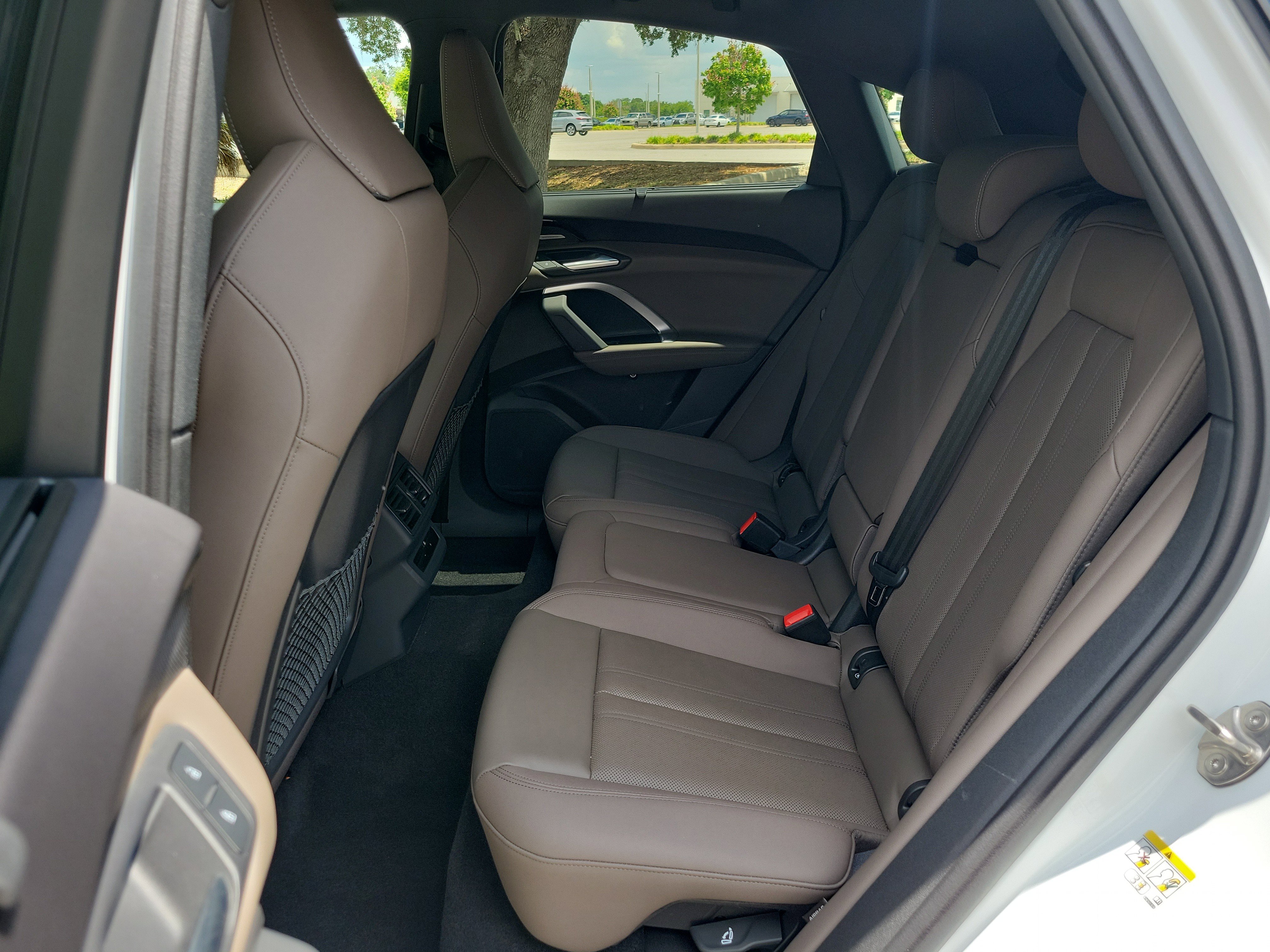 Certified 2025 Audi Q5 Premium Plus w/ Premium Plus AWD/4WD image 14