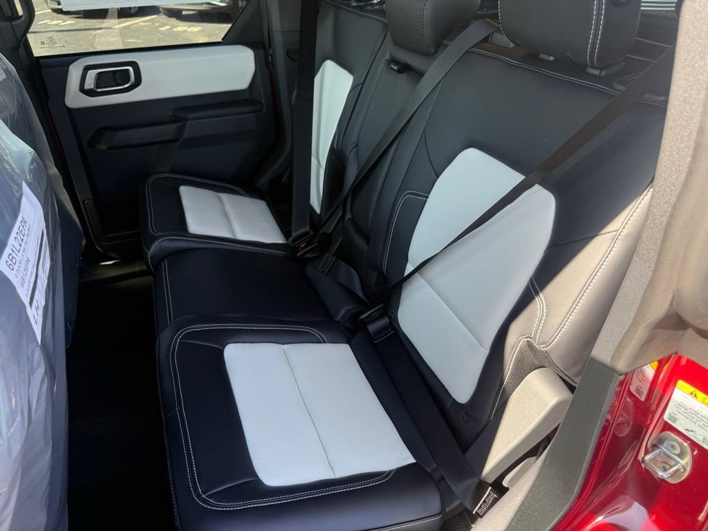 New 2026 Ford Bronco Outer Banks AWD/4WD image 35