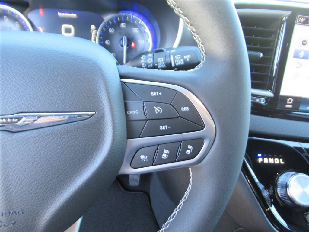 New 2026 Chrysler Voyager LX FWD image 19
