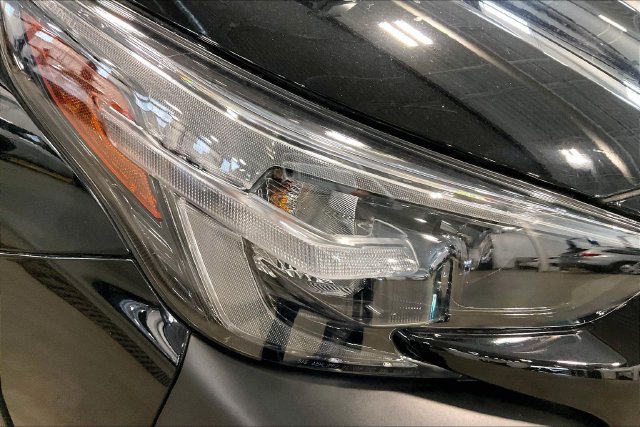 Used 2024 Subaru Outback Limited XT w/ Popular Package #2 AWD/4WD image 28