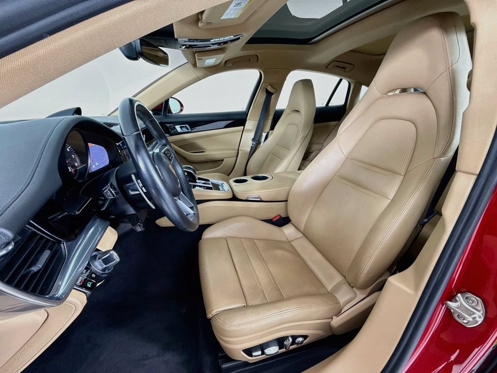 Certified 2019 Porsche Panamera 4 AWD/4WD image 5