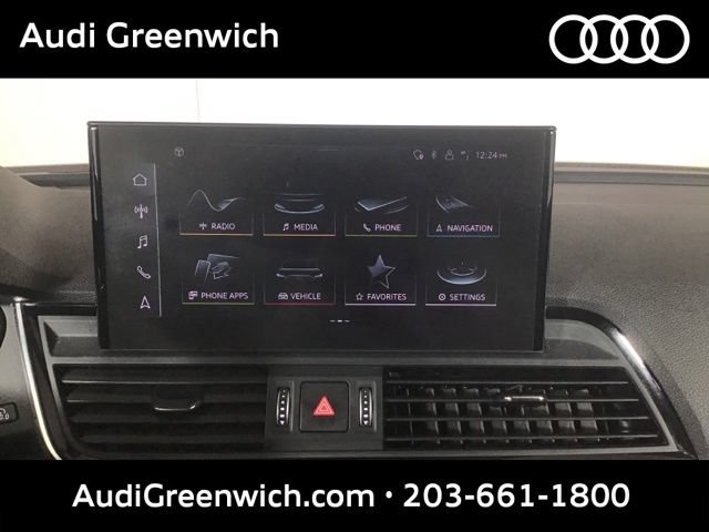 Used 2023 Audi Q5 2.0T Premium w/ Convenience Package AWD/4WD image 17