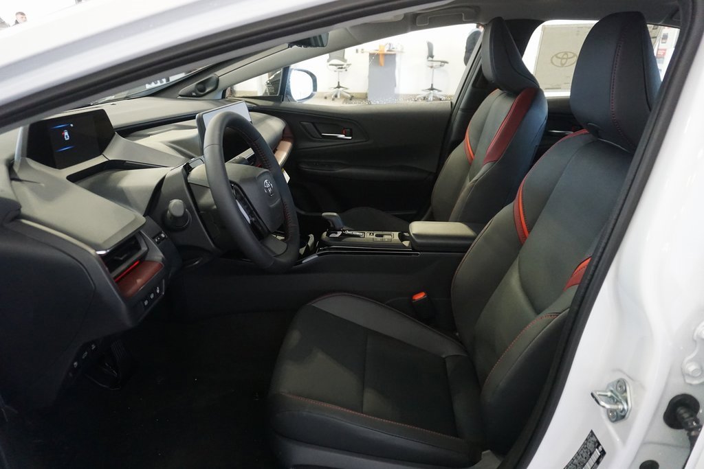 New 2026 Toyota Prius Plug-In Hybrid image 24