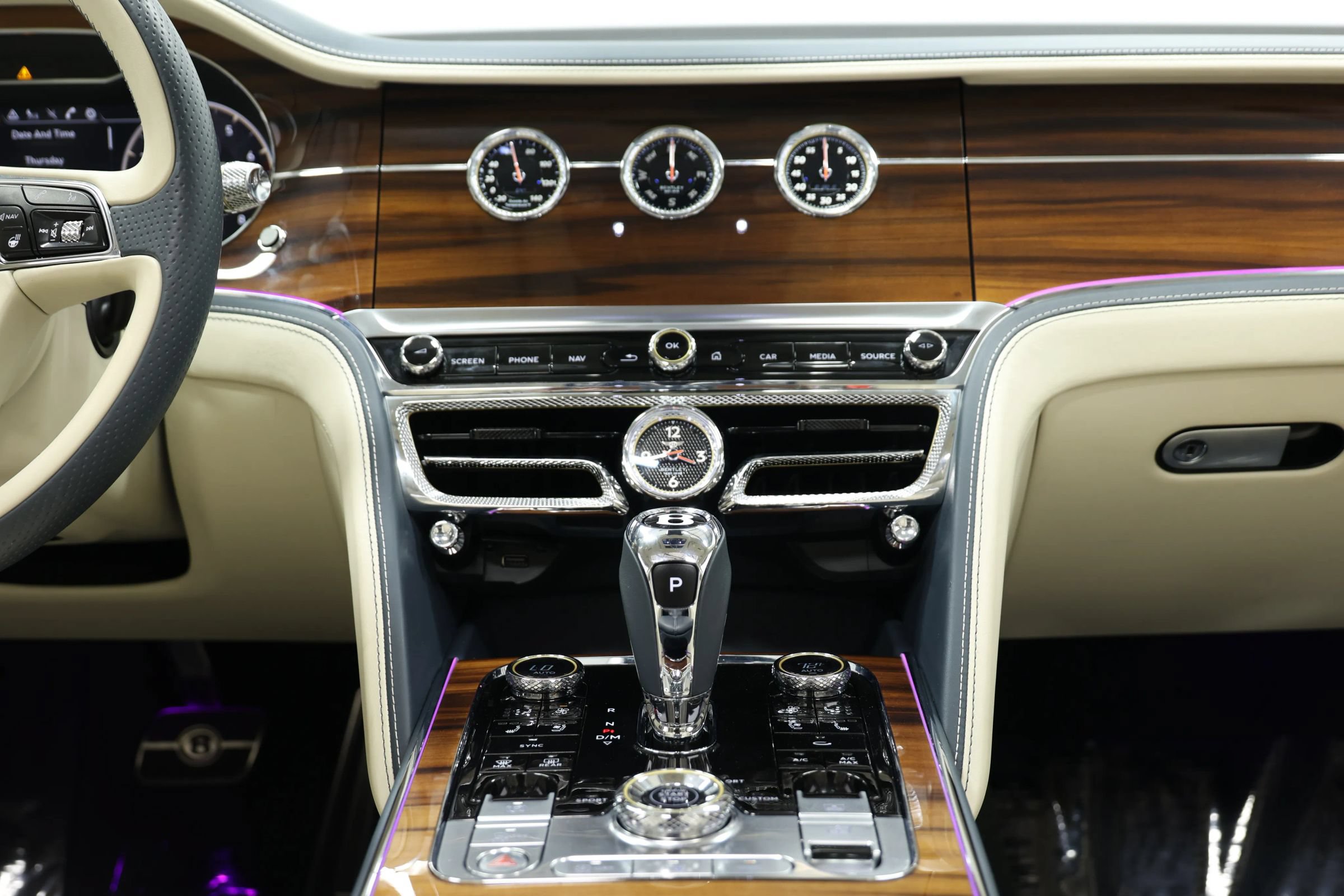 Used 2020 Bentley Flying Spur W12 w/ First Edition Specification AWD/4WD image 34