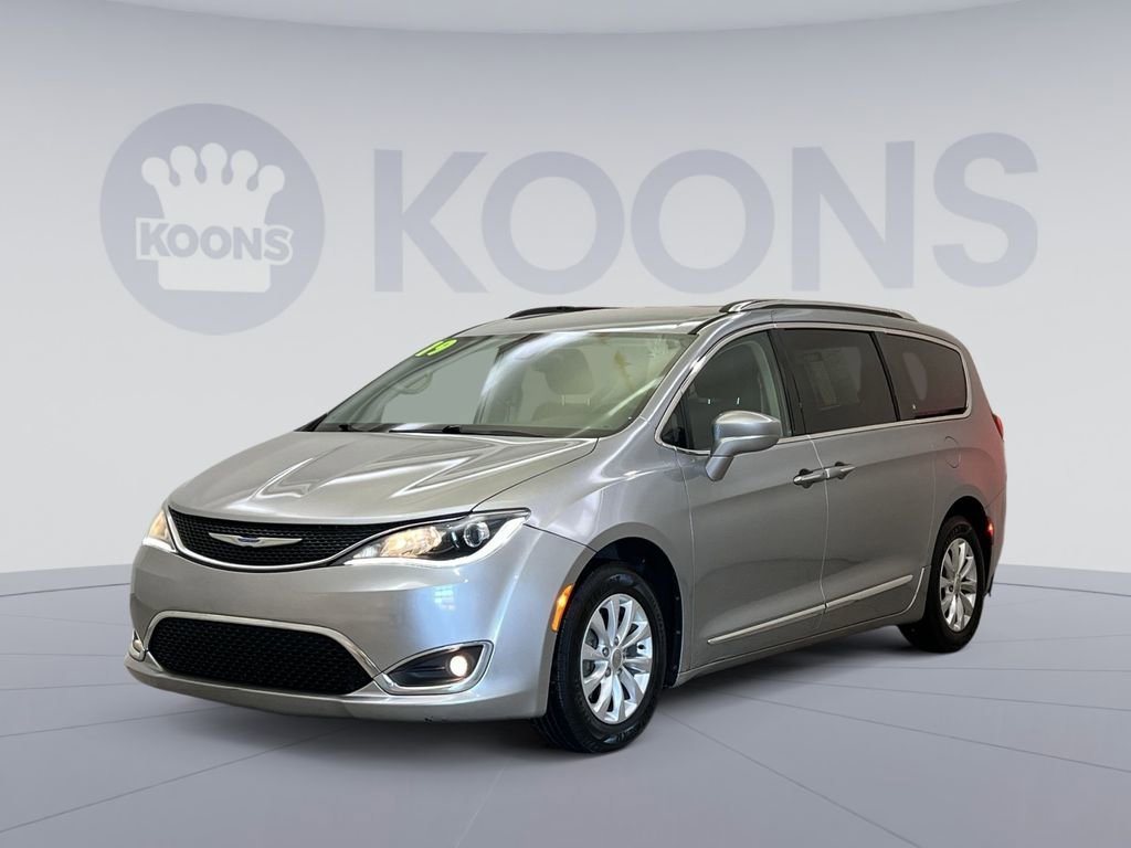 Used 2019 Chrysler Pacifica Touring-L