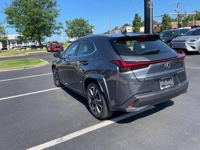 New 2026 Lexus UX 300h AWD image 5