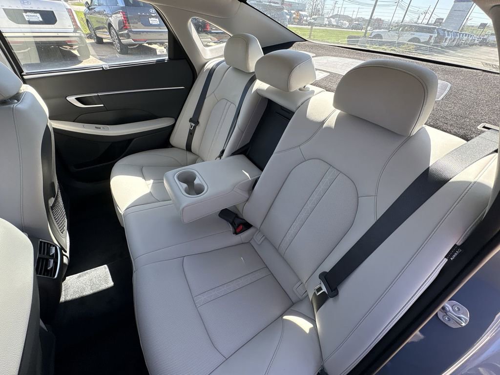 New 2026 Hyundai Sonata Limited FWD image 24