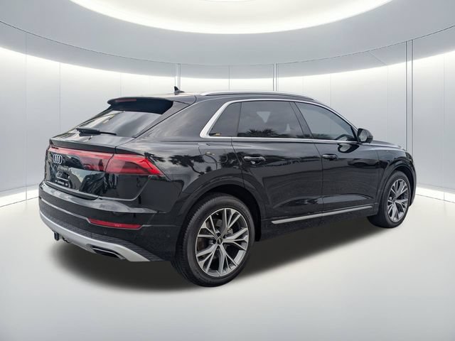 Used 2024 Audi Q8 Prestige w/ Prestige Package AWD/4WD image 6