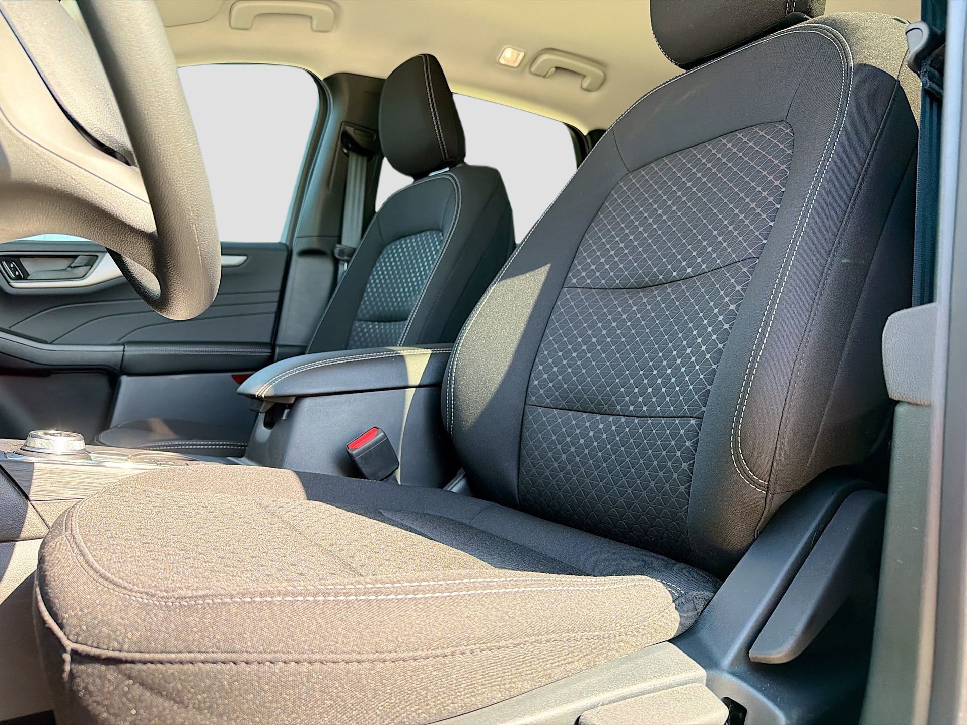 New 2026 Ford Escape Active image 25