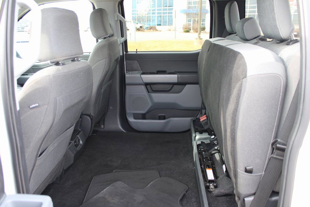 Used 2024 Ford F150 XLT w/ Tow/Haul Package image 7