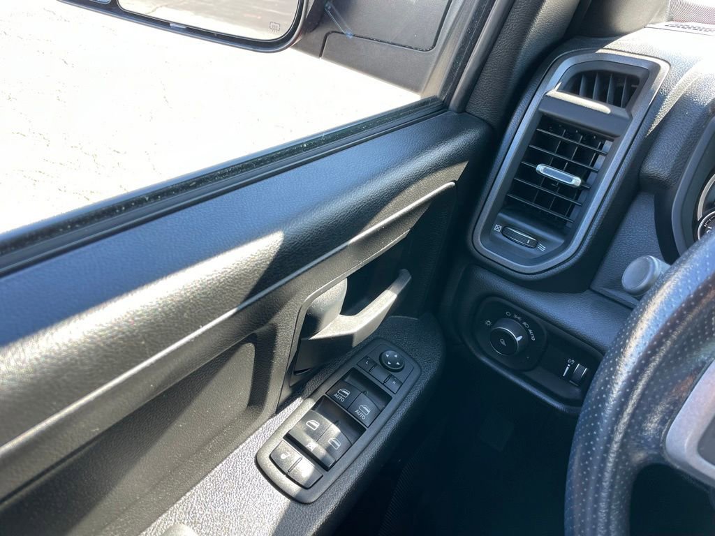 Used 2022 RAM 2500 Tradesman AWD/4WD image 22