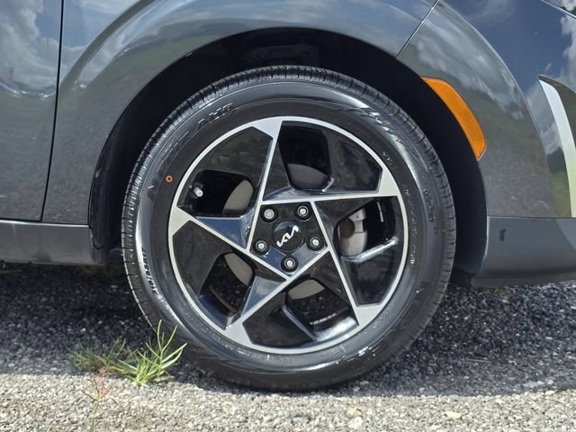 Certified 2023 Kia Soul EX FWD image 12