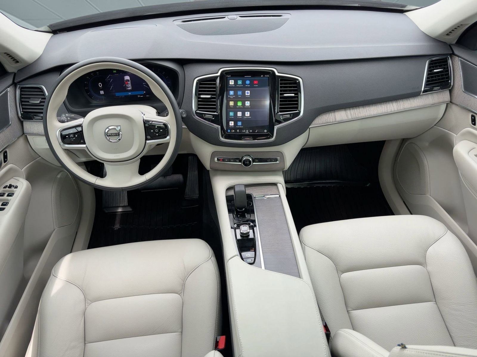 Used 2024 Volvo XC90 B6 Plus w/ Protection Package Premier image 17