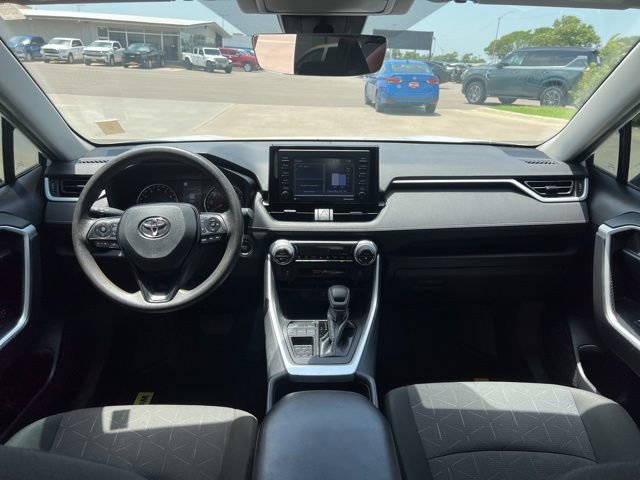 Used 2022 Toyota RAV4 XLE FWD image 20