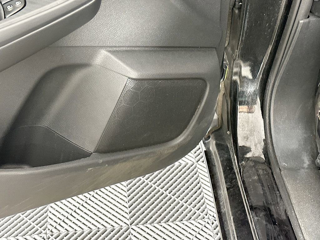 Used 2025 Nissan Sentra SV image 25