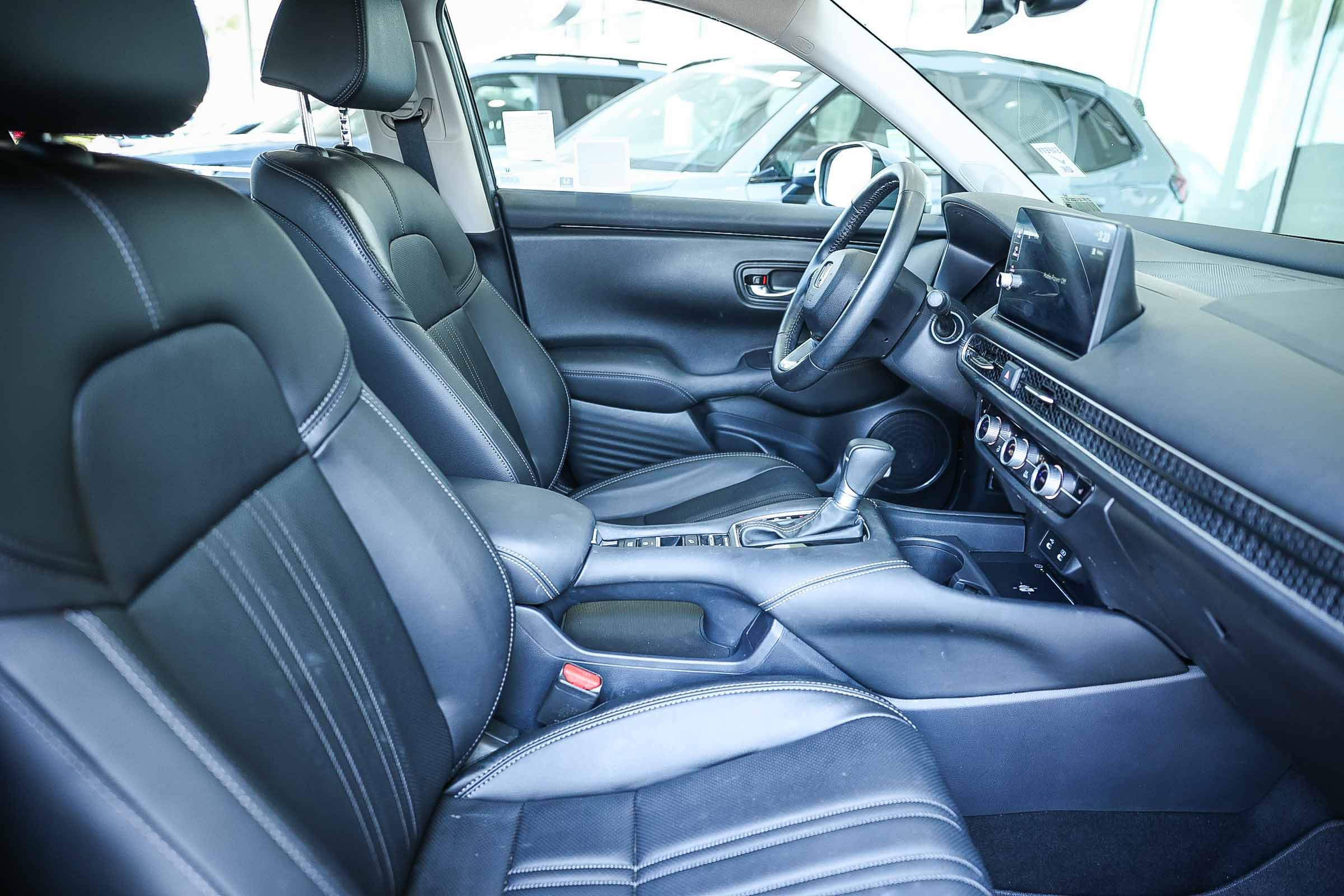 Used 2026 Honda HR-V EX-L image 22